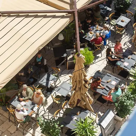 ドルチェ ヴィータ * スプリト