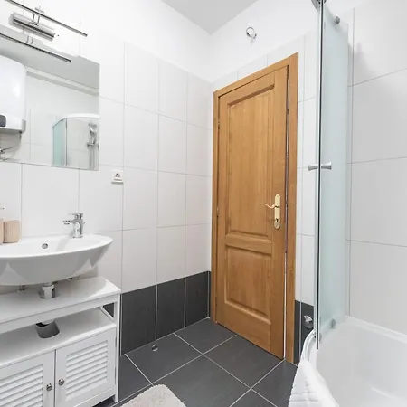 ドルチェ ヴィータ アパート スプリト