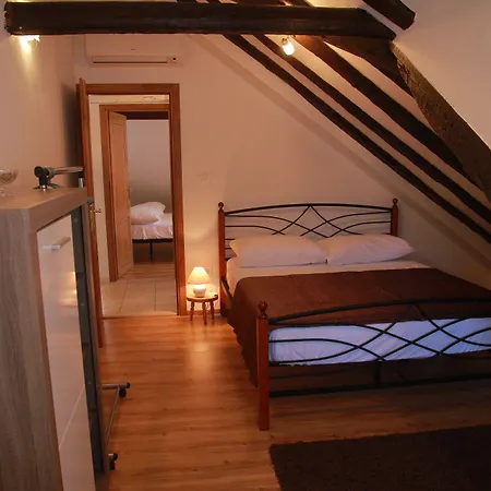 Dolce Apartmán *