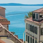 Dolce Split